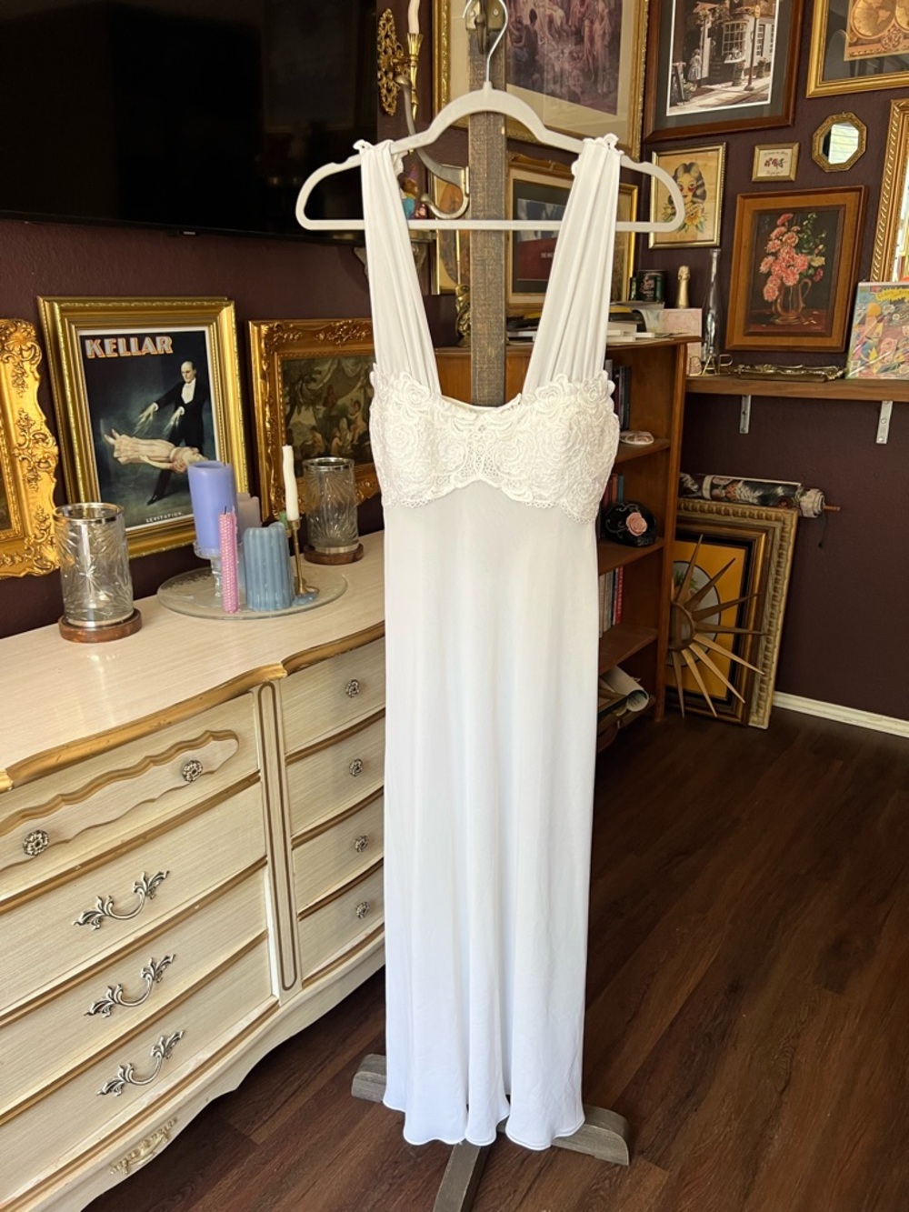 Vintage Flora Nikrooz Robe and Nightgown Set Size Medium - Picture 2 of 16